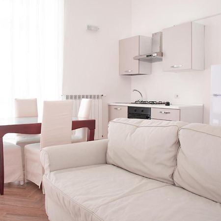 Appartamento Luxury Bnb Pisacane Bari Esterno foto